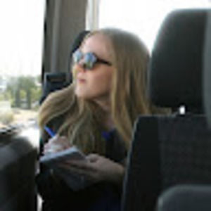 Meet your Posher, Hayley